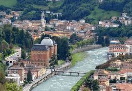 Stabile / Palazzo In Vendita a San Pellegrino Terme