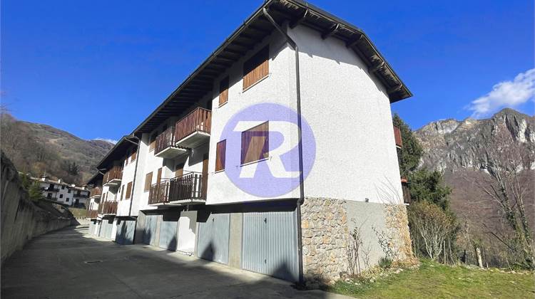 3 pièces Dans Vente à Taleggio