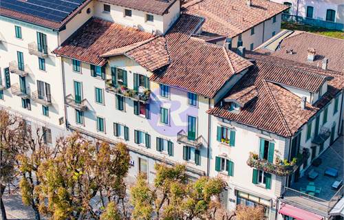 Stabile / Palazzo In Vendita a San Pellegrino Terme