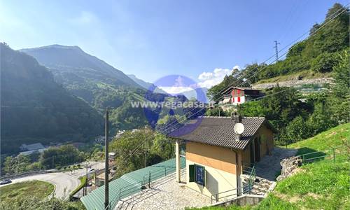 Villa Bifamiliare In Vendita a San Pellegrino Terme