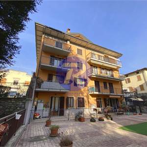 Appartamento In Vendita a Zogno