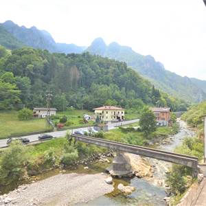 Porzione di Casa In Vendita a San Giovanni Bianco