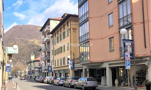 Negozio In Affitto a San Pellegrino Terme