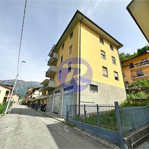 4 o più locali In Vendita a San Giovanni Bianco